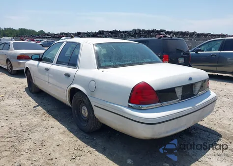 2000 Ford Crown Victoria Police Interceptor из США, поврежденный, VIN 2FAFP71W9YX208897